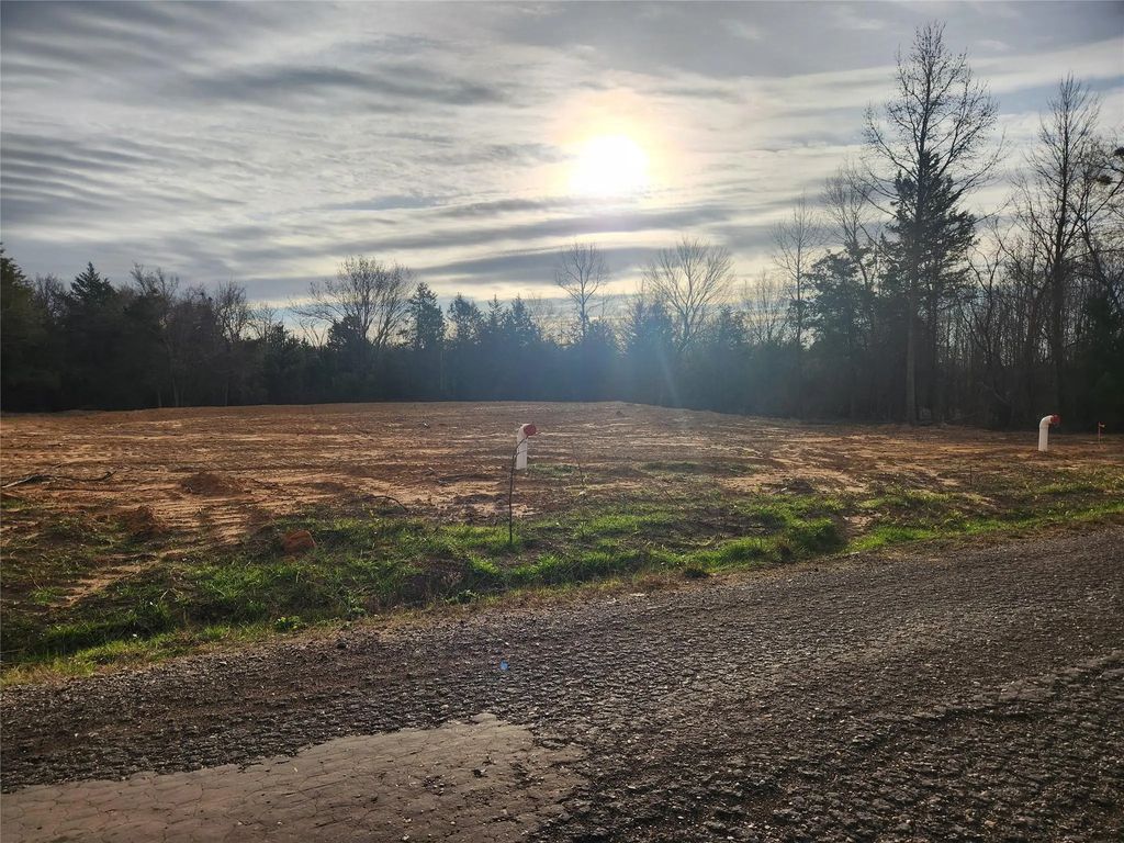 Lot 11 Cr 2341, Sulphur Springs