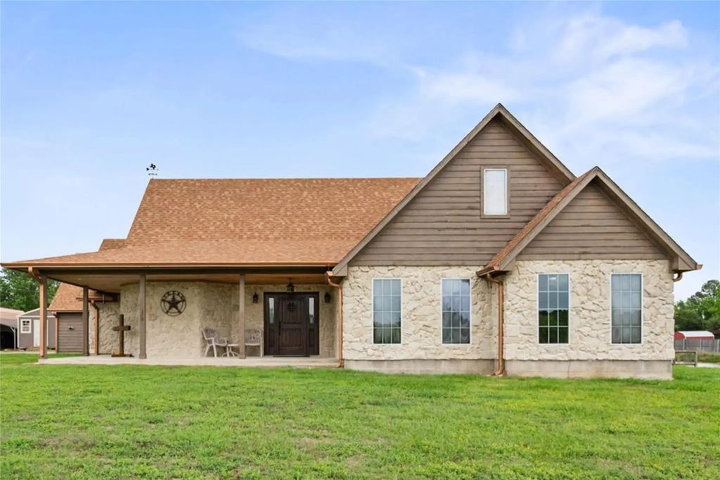 130 Se County Road 3085, Corsicana