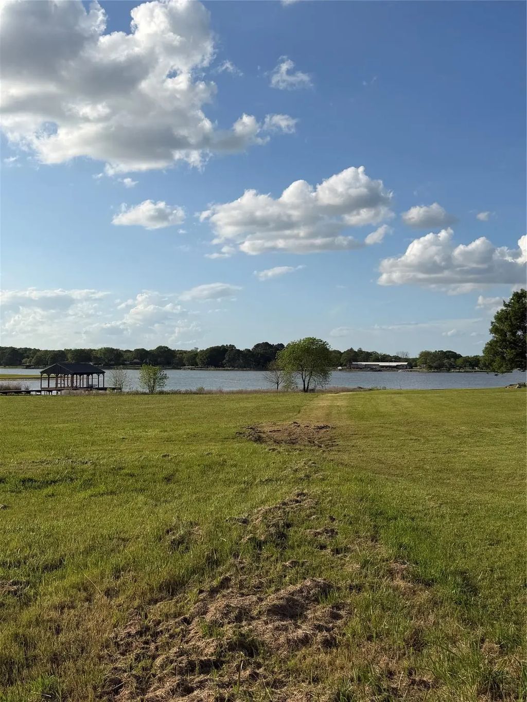2000 Lakeside Drive, Bonham