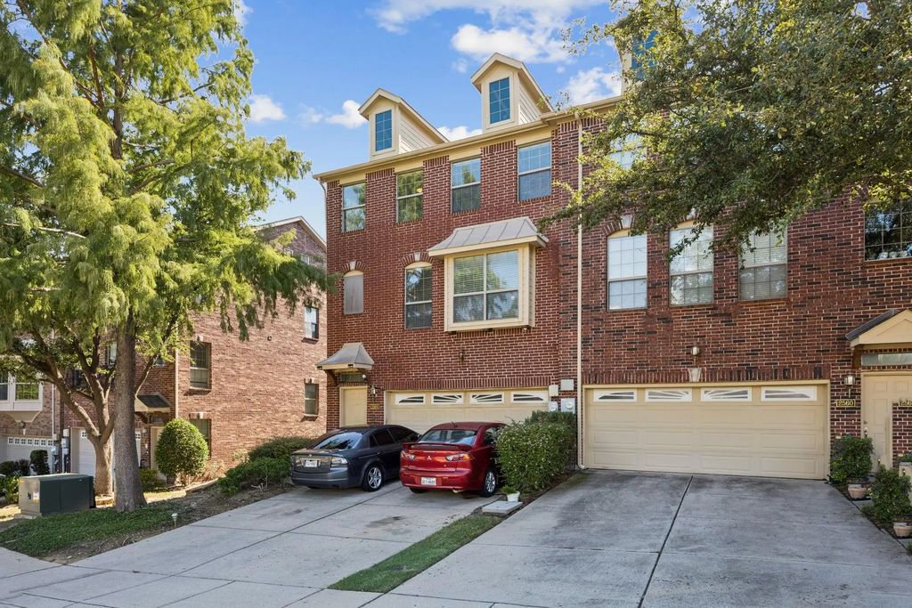 2564 Chambers Drive, Lewisville