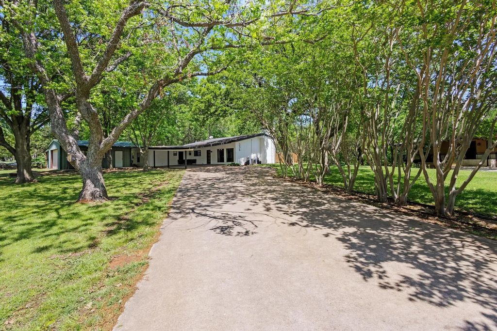 336 Kirk Avenue, Pottsboro