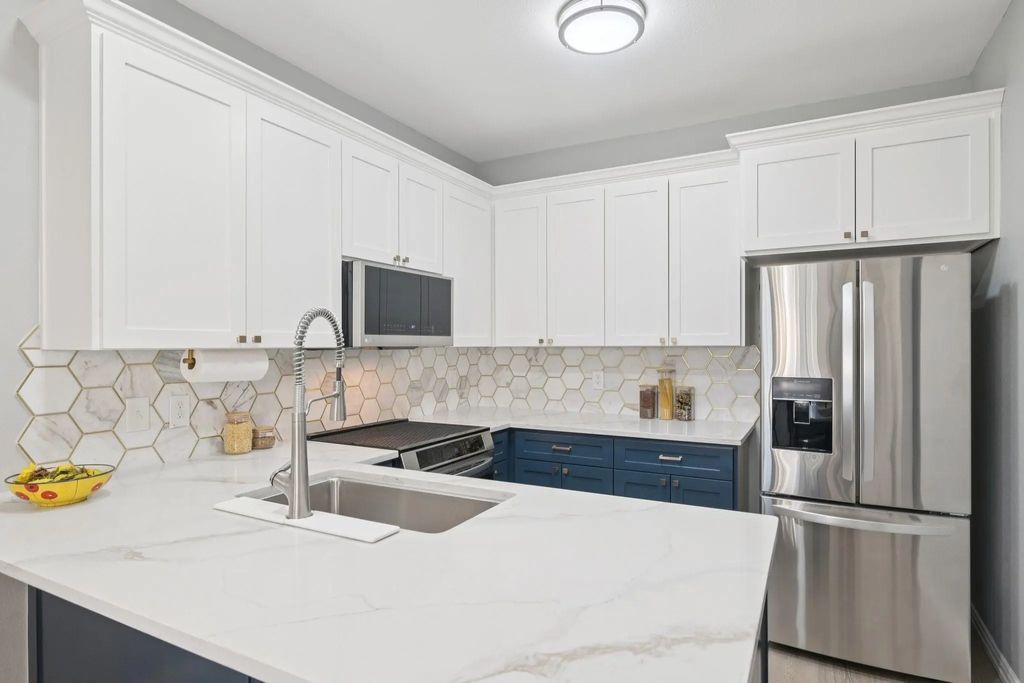 209 Cimarron Trail 6, Irving