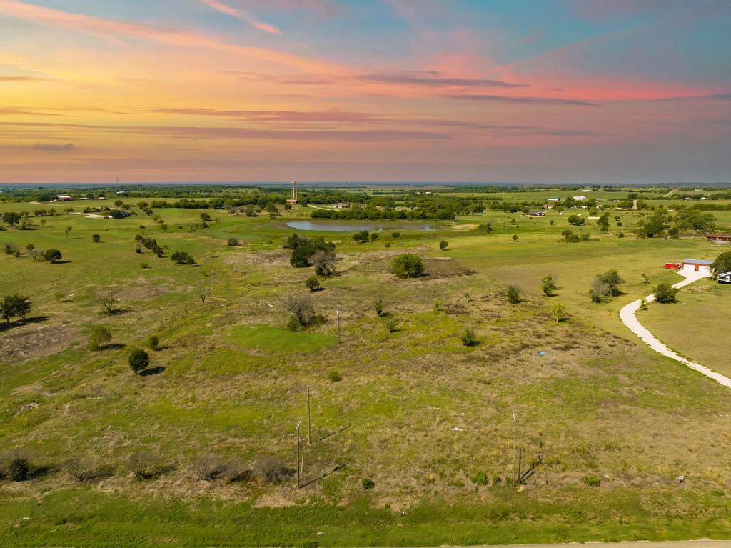 7984 Lone Star Parkway, Moody
