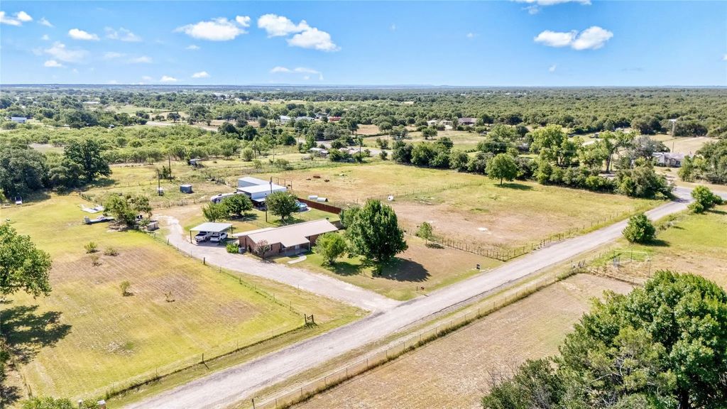 1505 County Road 631, Clyde