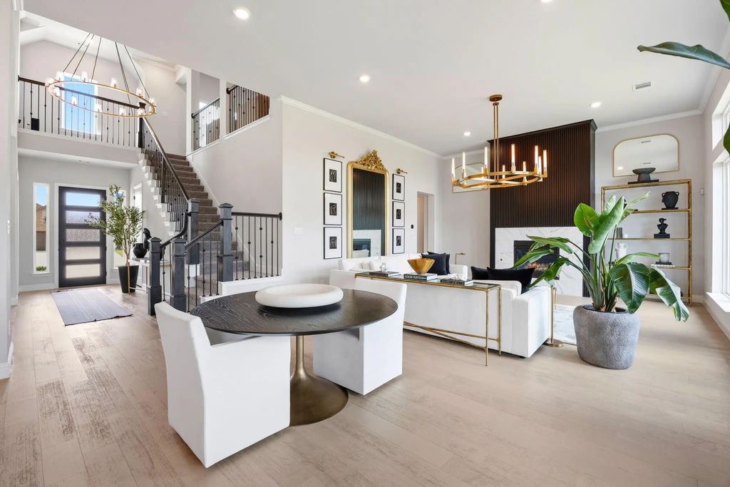 729 Lemmon Lane, Forney