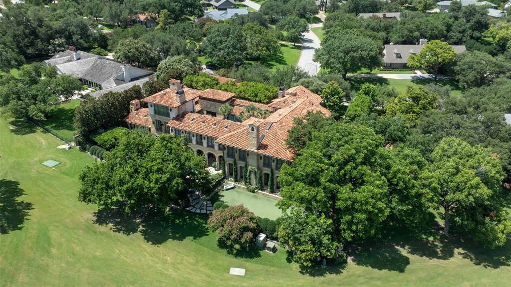 6236 Indian Creek Drive, Fort Worth