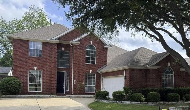 2105 Woodview Drive, Flower Mound