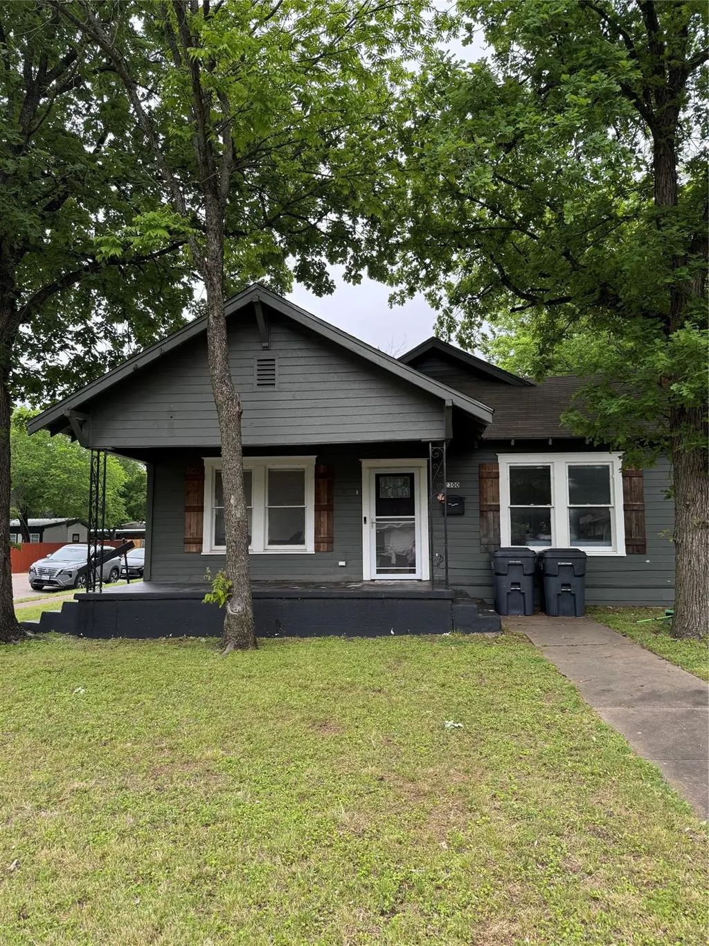 2300 Lyle Avenue, Waco