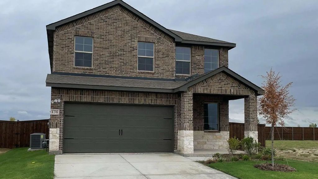 136 Pheasant Run Road, Terrell