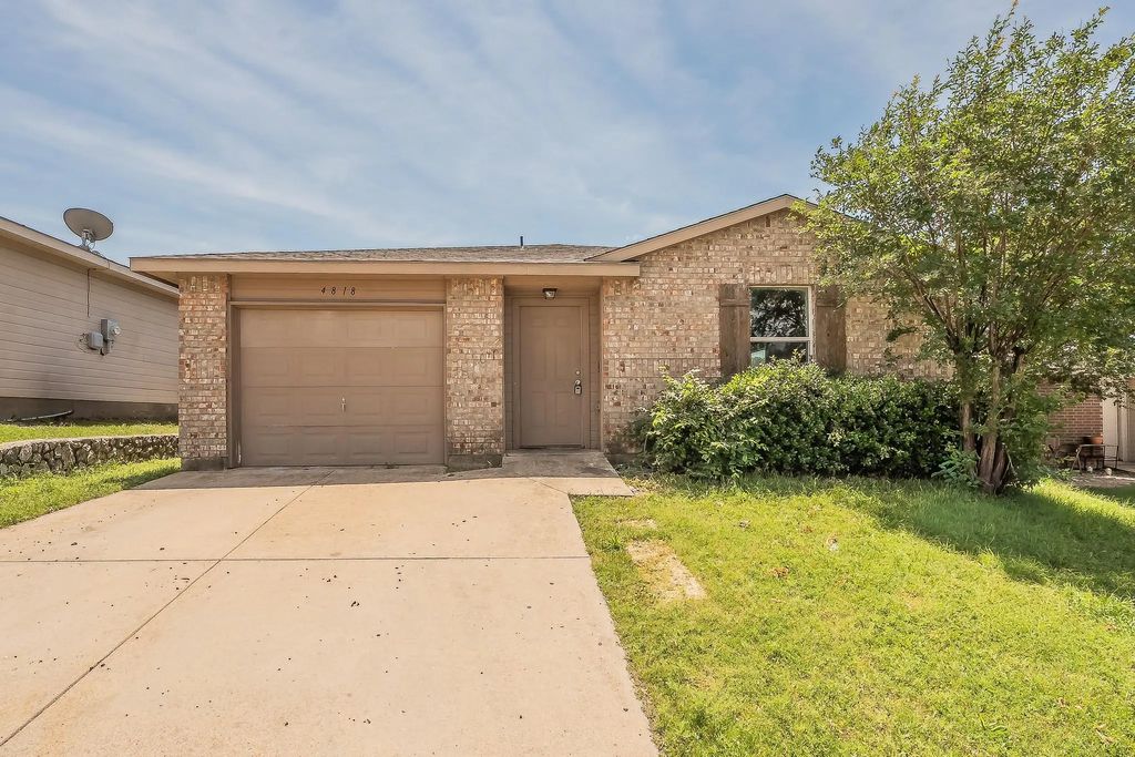 4818 Jesus Maria Court, Dallas