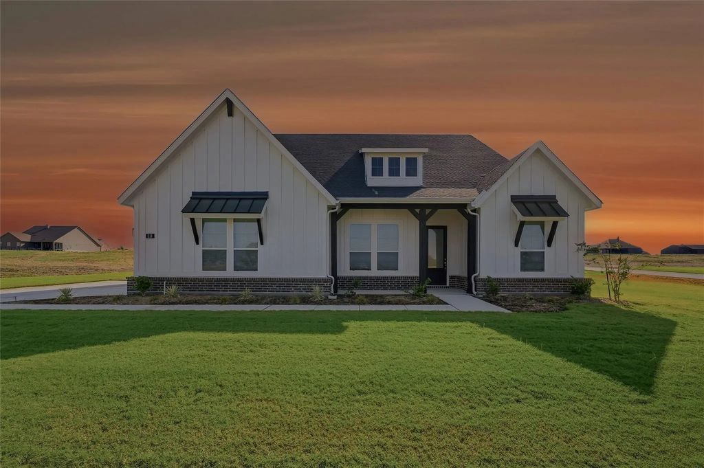 139 Big Sky Road, Decatur