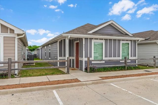 8631 Cottage Creek Drive 21, Fort Worth