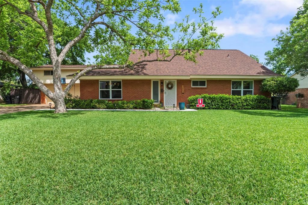 3608 Wooten Drive, Fort Worth
