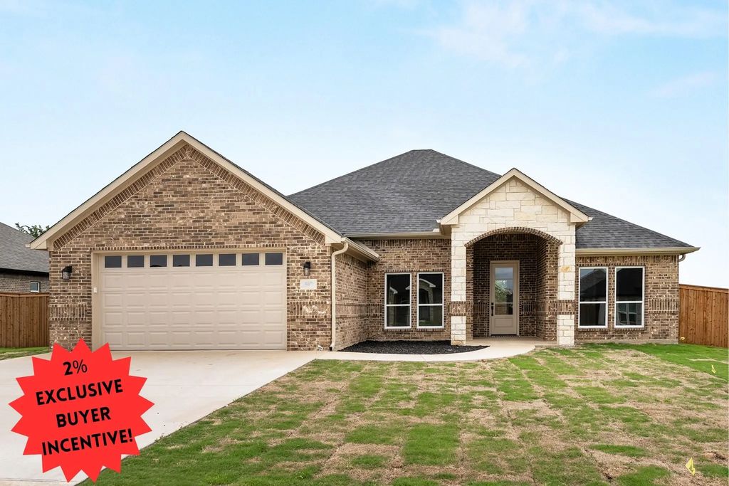 507 Limestone Circle, Mabank