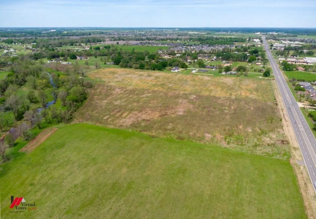 2 Airline Drive, Bossier City