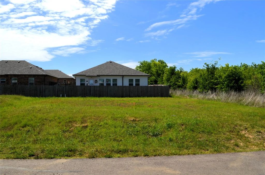 311 Rike Road, Mabank