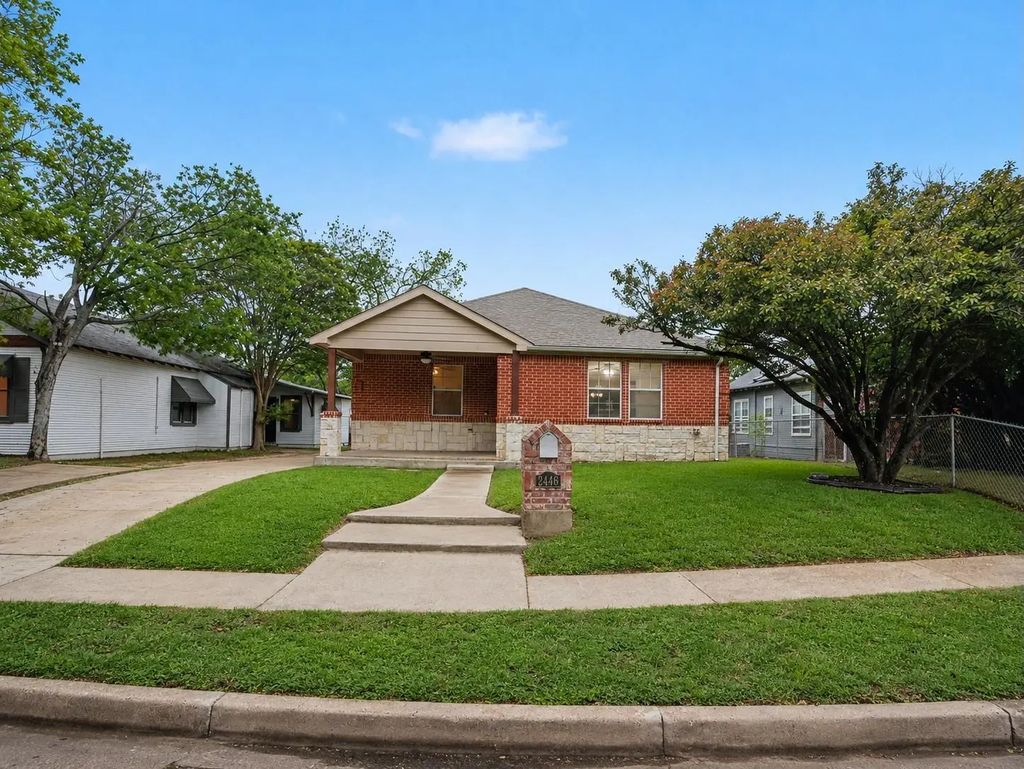 2446 Catherine Street, Dallas