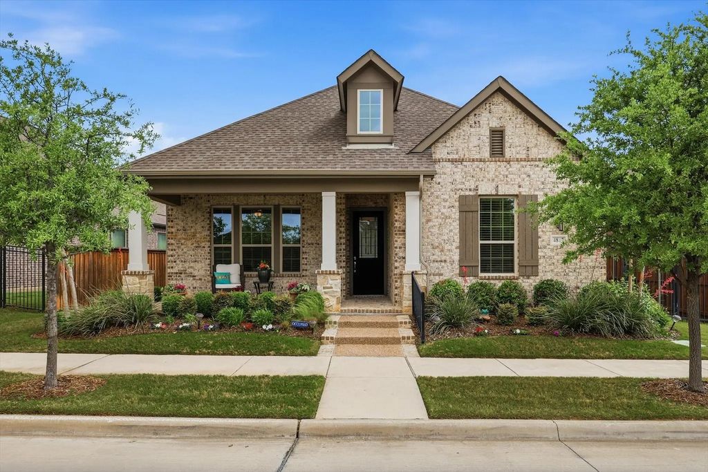 4817 Beaver Creek Drive, Arlington