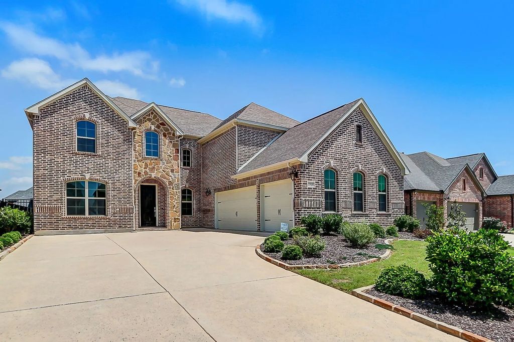 1915 Legendary Reef Way, Wylie