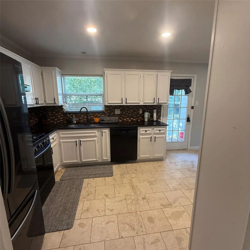 1808 Donna Street, Arlington