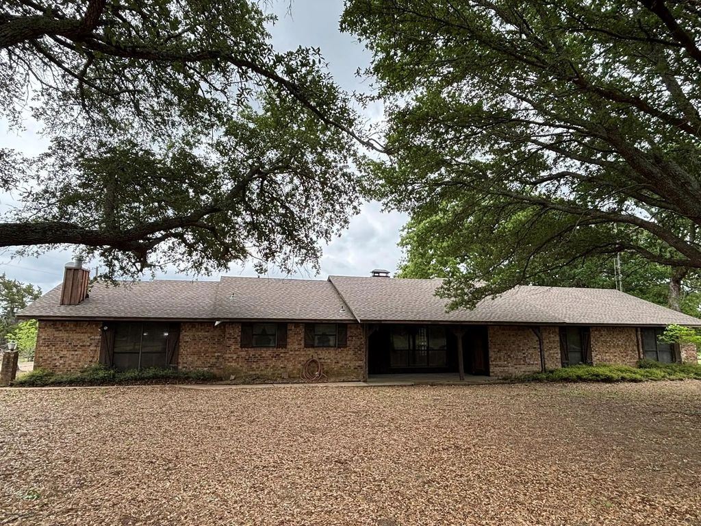 14070 County Road 3520, Brownsboro