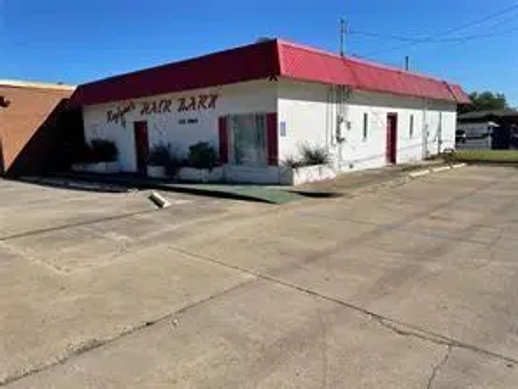 415 W Hubbard Street, Mineral Wells