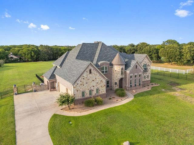 1311 Appaloosa Circle, Bartonville