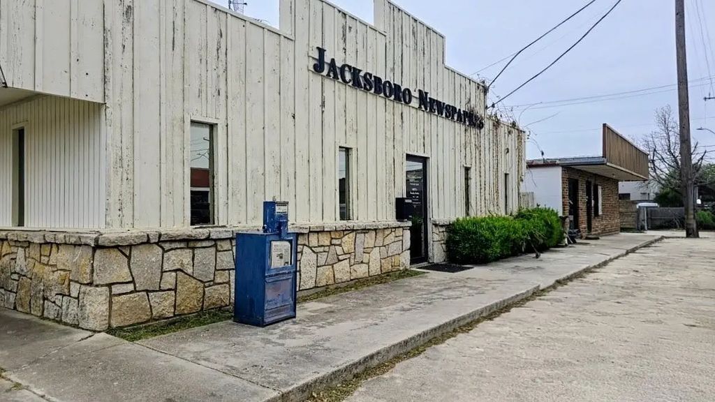 212 N Church Street, Jacksboro