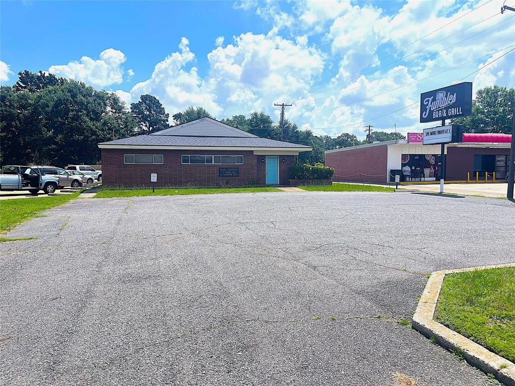 3146 N Market Street, Shreveport