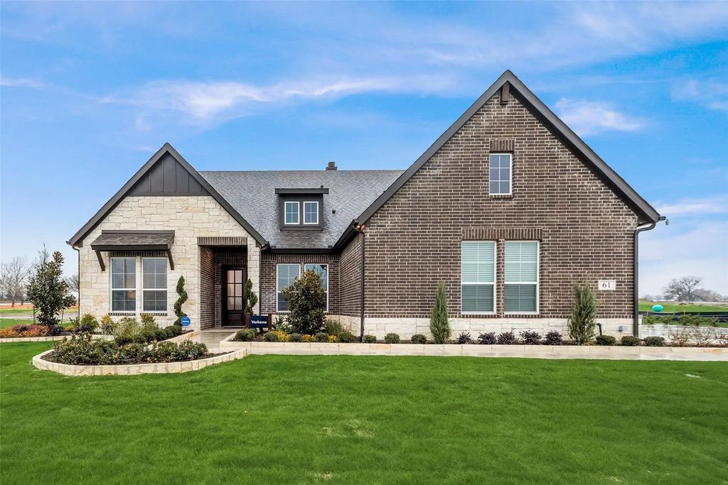 61 Roosevelt Lane, Valley View