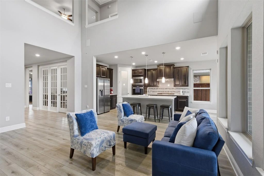 2605 High Bluff Drive, Mansfield