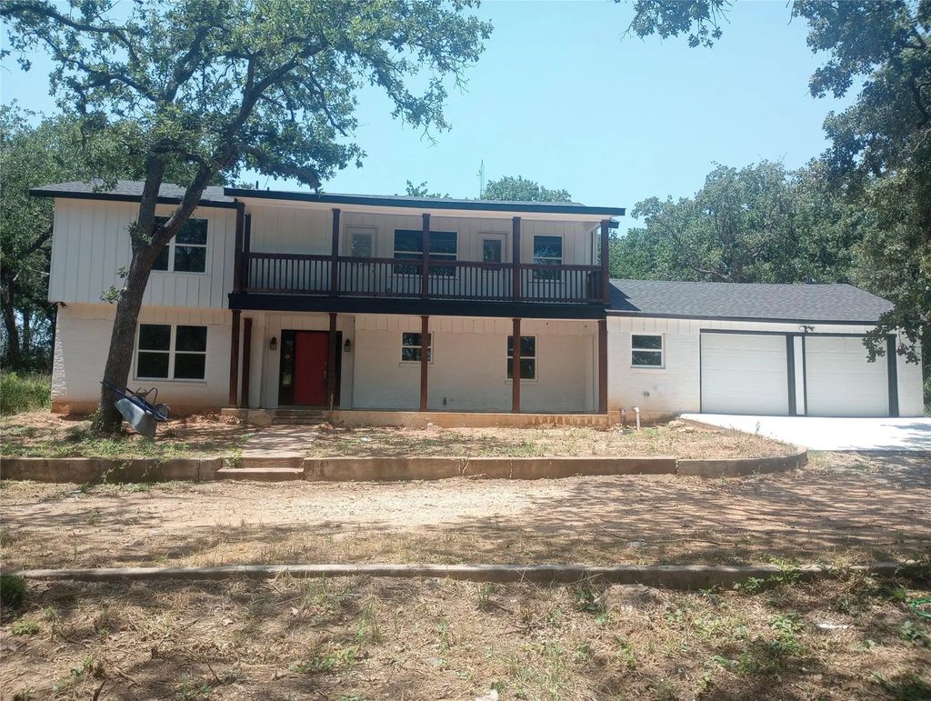 3617 Northcrest Drive, Cleburne