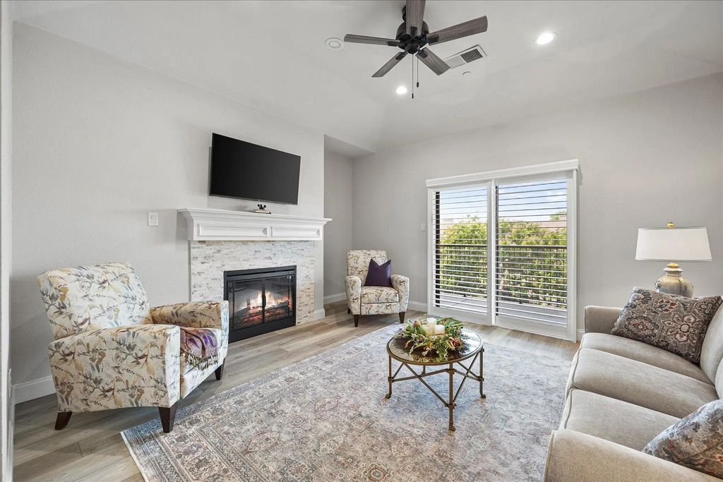 1873 Signal Ridge Place, Rockwall