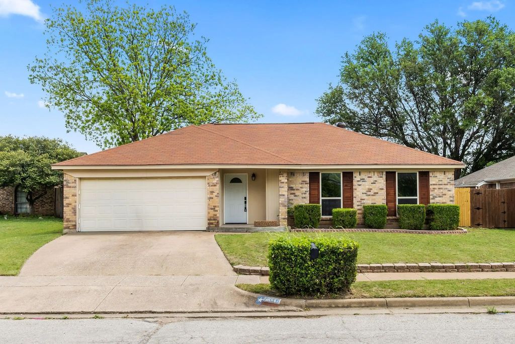 7316 E Kary Lynn Drive, Watauga