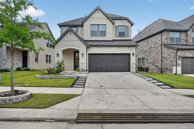 2512 Four Roses Drive, Lewisville