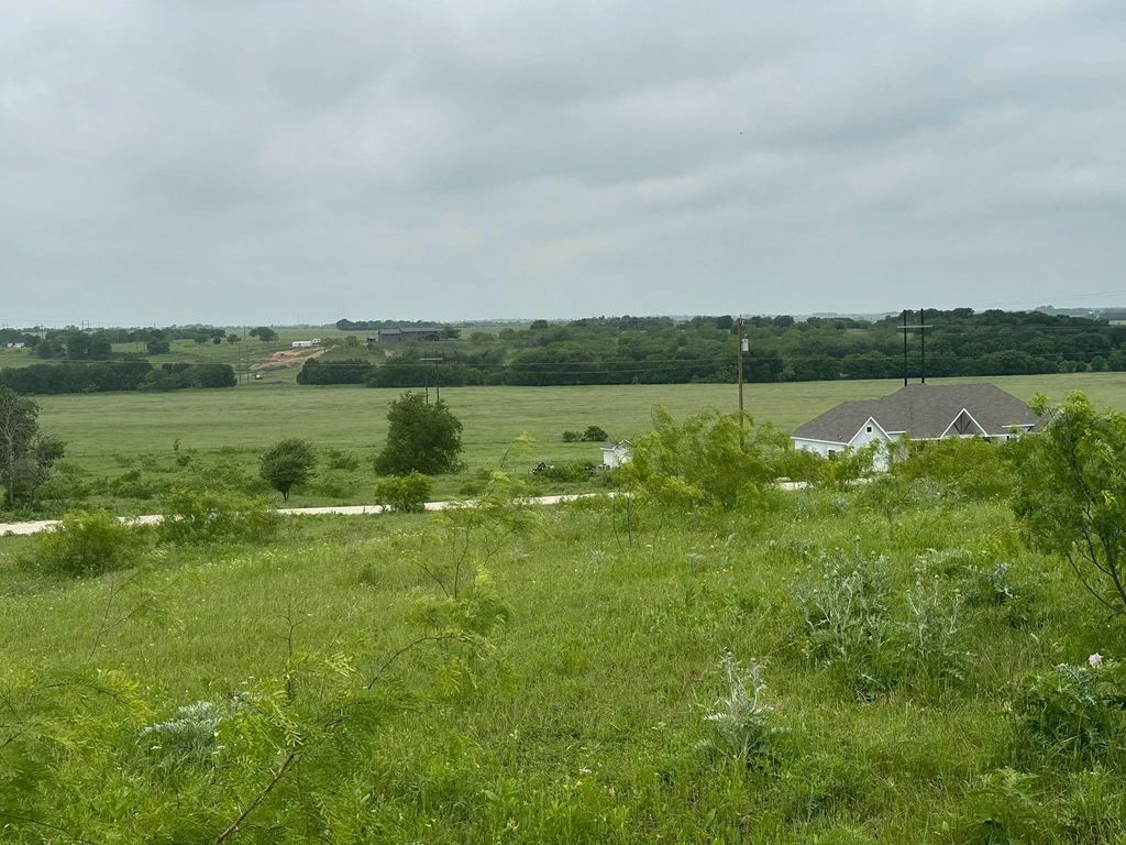 77 Private Road 454, Grandview