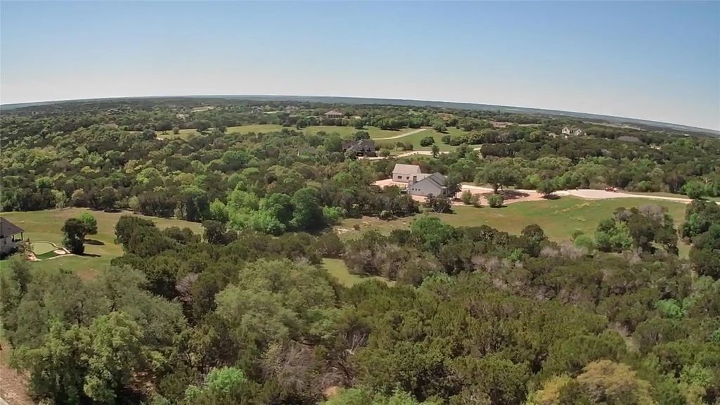 8136 Retreat Boulevard, Cleburne