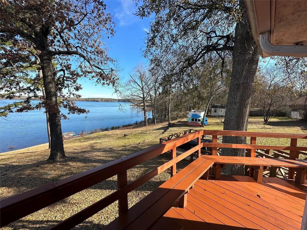 45 County Road 4857, Mount Pleasant