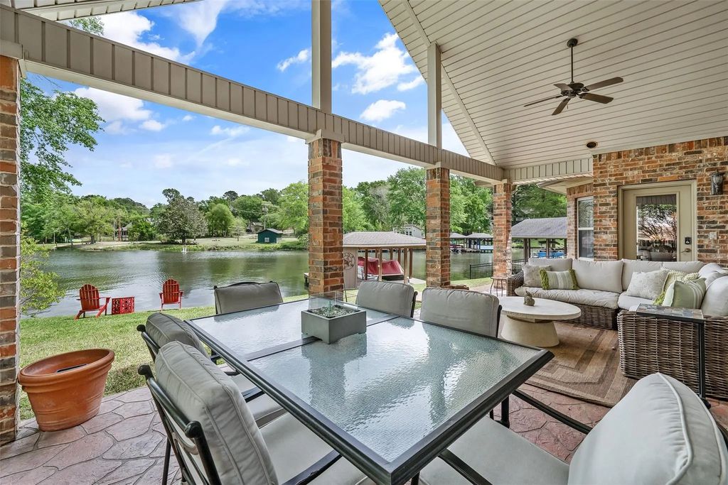 1249 Hideaway Lane W, Hideaway