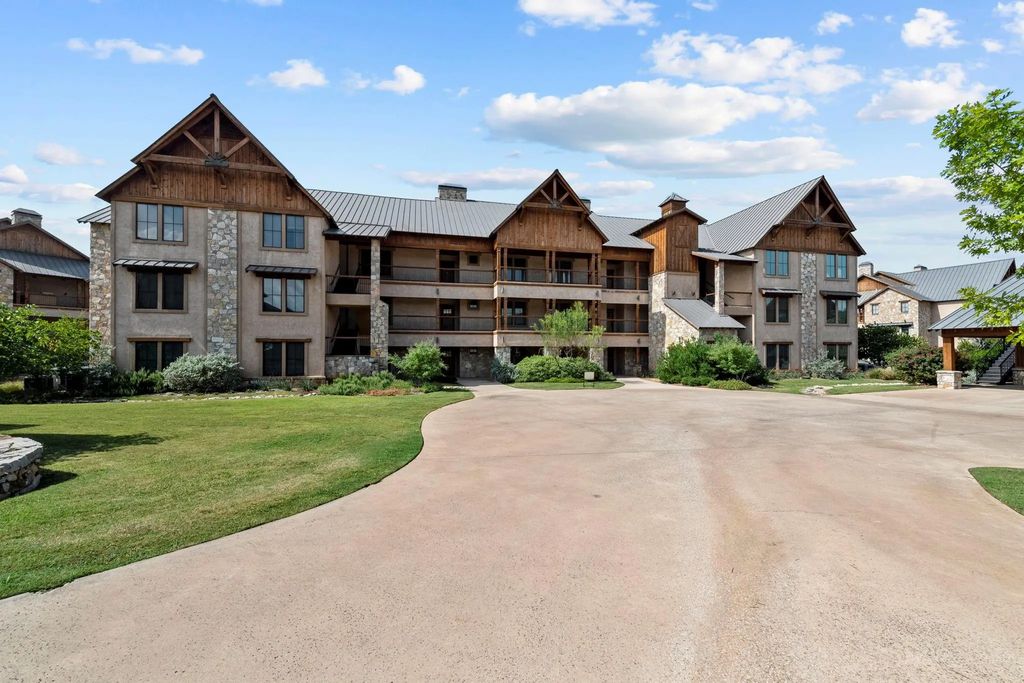 2033 Harbor Way 104, Graford