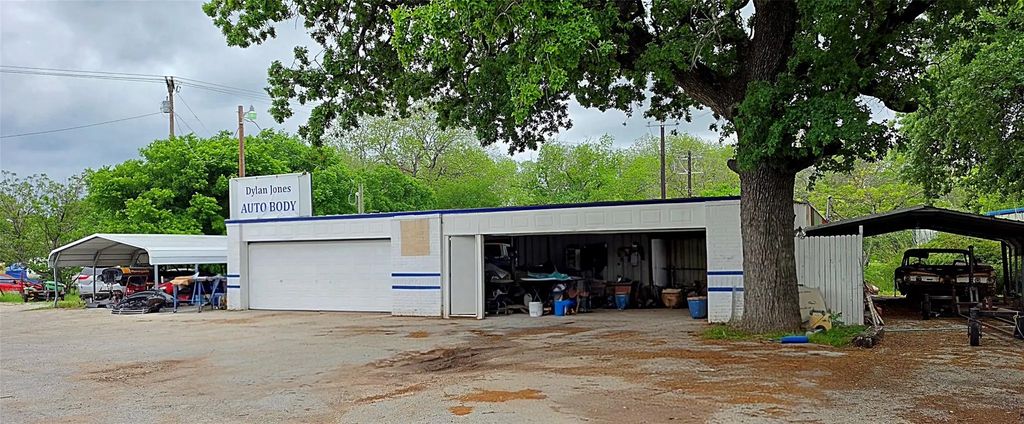 2102 S Fm 5, Aledo