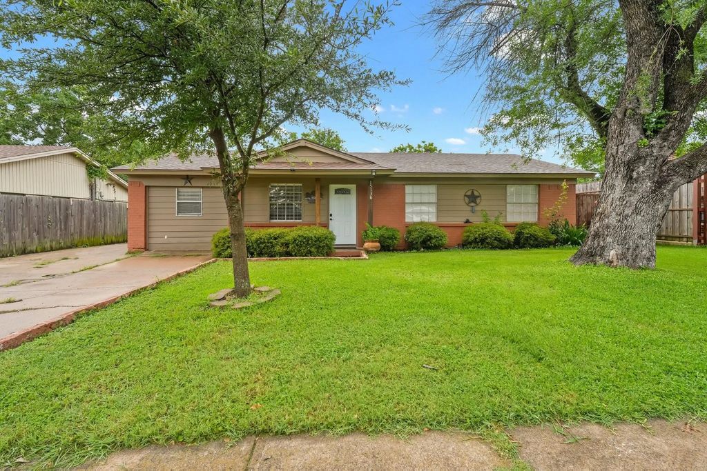 15138 Marsha Drive, Balch Springs