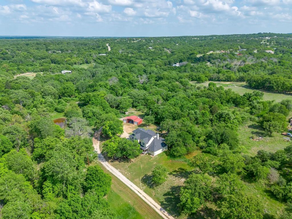 203 Saddle Ridge Court, Springtown