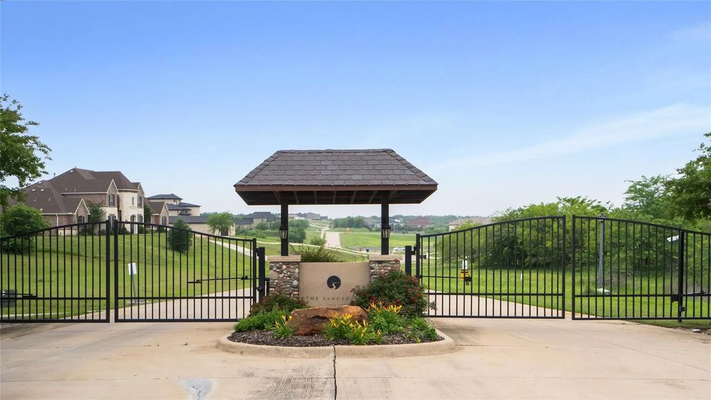 1207 Tulip Court, Grand Prairie