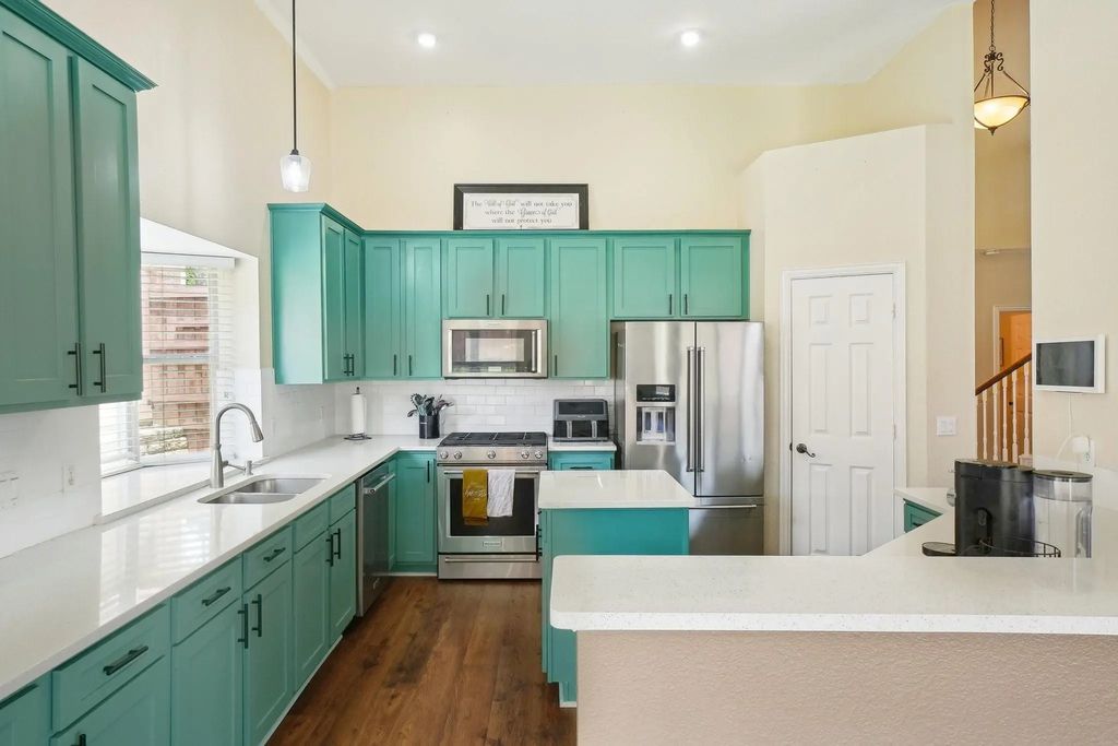 2728 Vista Bluff Boulevard, Lewisville