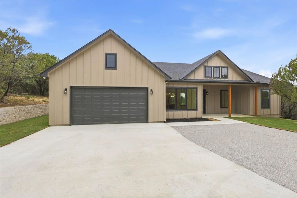 4595 Skyline Drive, Bluff Dale