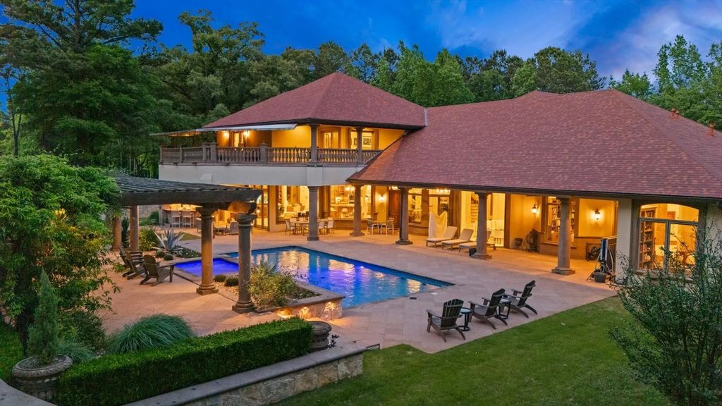 3705 Champions Ridge Lane, Longview