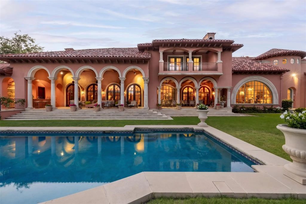 5817 Red Wolf Lane, Plano
