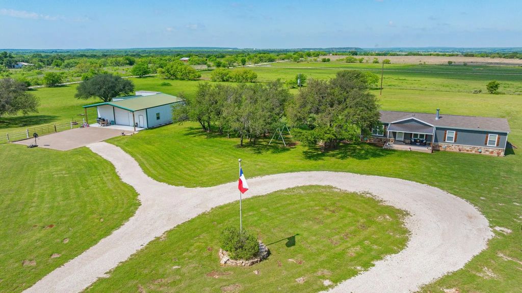 1262 Rosser Ranch Road, Graham