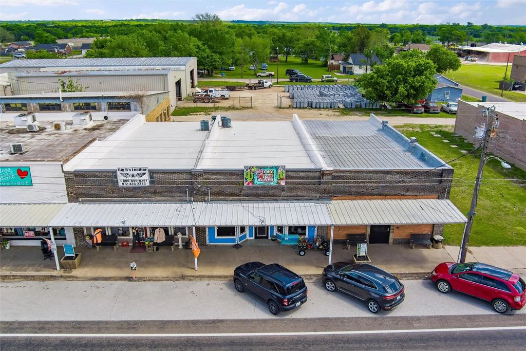 209 Main Street, Maypearl